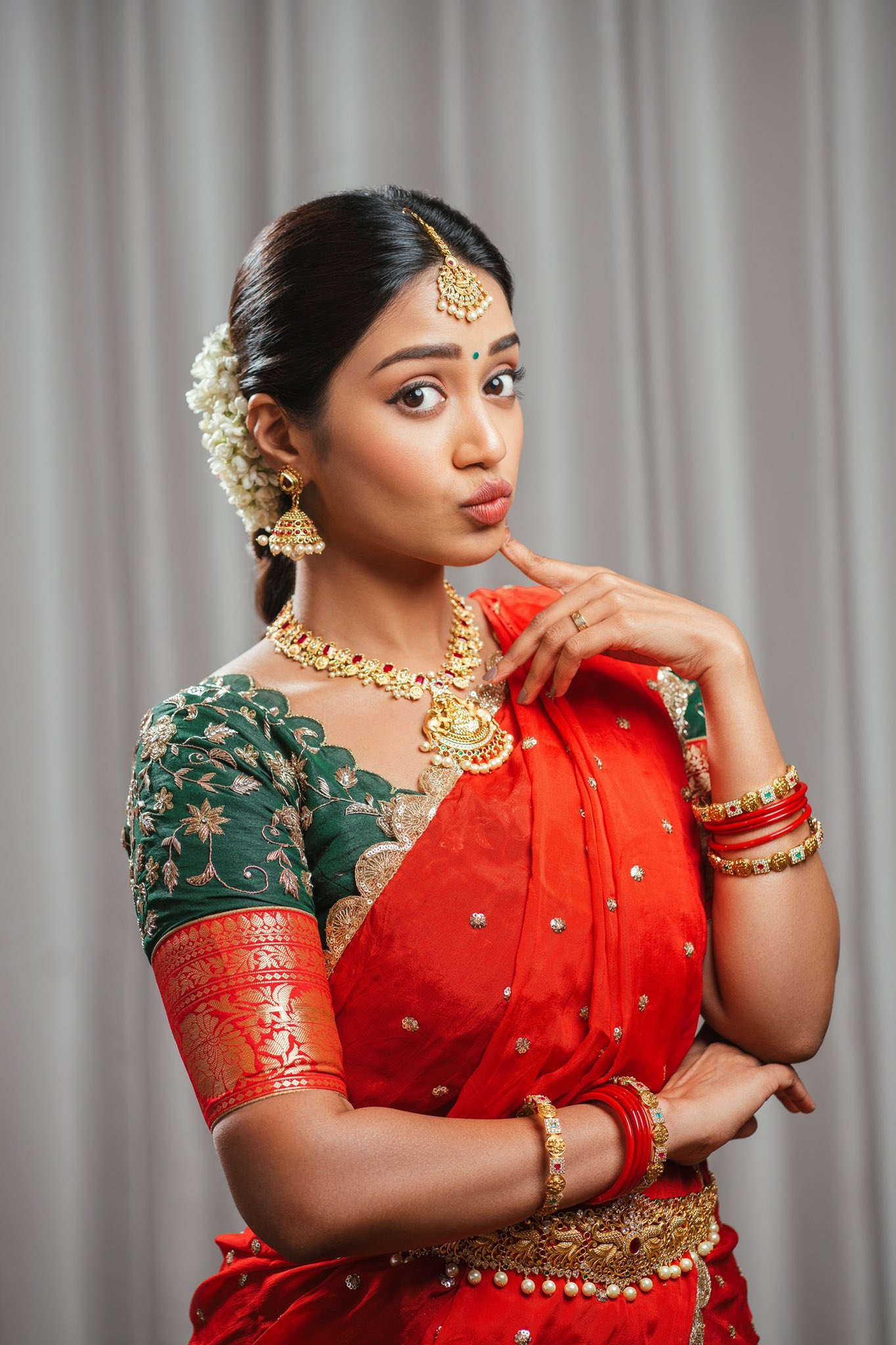 Nivetha Pethuraj Latest Pics, Nivetha Pethuraj hot picture ,Nivetha Pethuraj uhd, Nivetha Pethuraj hd, Nivetha Pethuraj 4k