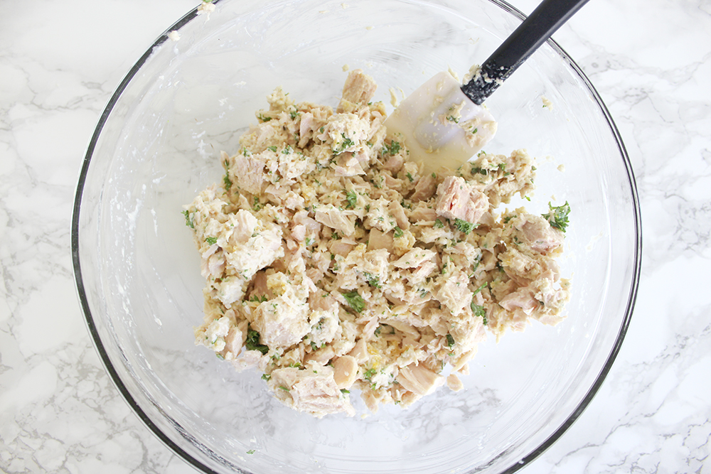 Southern Mom Loves White Albacore Tuna Cakes with Sriracha Lemon Mayo