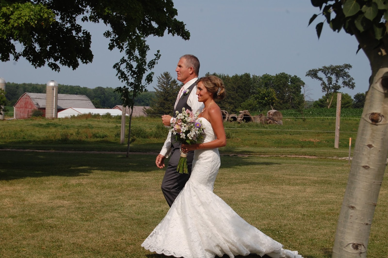 Weddings at Mulberry Lane Farm Photo Gallery