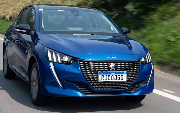 Novo Peugeot 208 2022