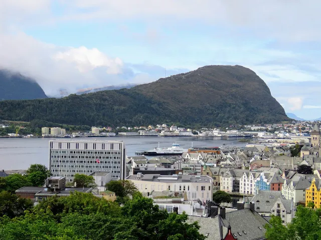 View of Alesund featuring the new city hall which replaced an Art Nouveau mansion