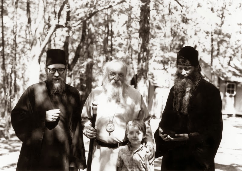 Φωτογραφίες από τον βίο του πατρός Σεραφείμ Ρόουζ http://leipsanothiki.blogspot.be/ Φωτογραφίες από τον βίο του πατρός Σεραφείμ Ρόουζ http://leipsanothiki.blogspot.be/