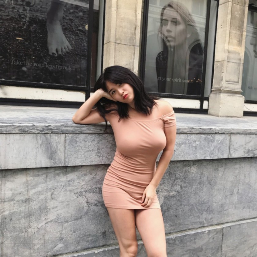 주근깨가 매력적인 모델 - 디쁠