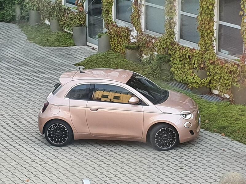 Bukken Doorlaatbaarheid advocaat Eerste foto FIAT 500e Trepiuno. - Fiat Panda Club Nederland