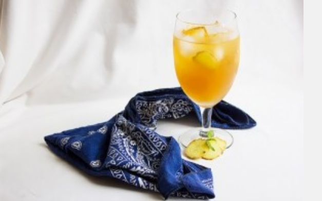 Ginger and lemon cold tea for slimming Ginger and lemon cold tea for slimming