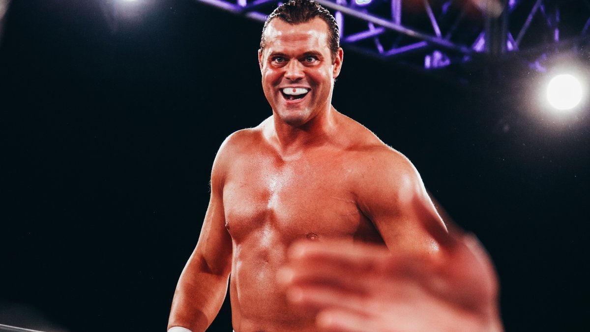 Davey Boy Smith Jr. competiu em Dark Match antes do SmackDown