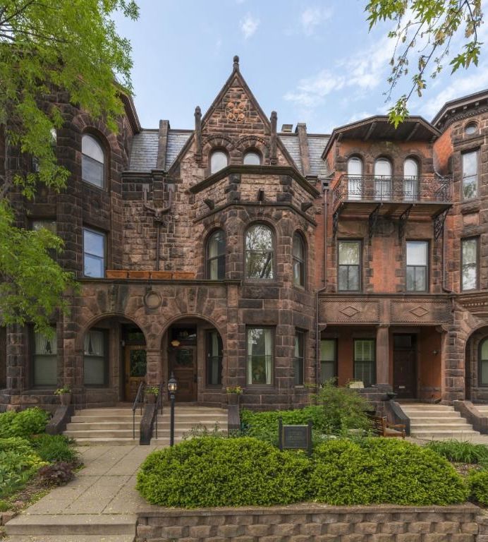 Sweet House Dreams 1889 Historic Row House in Saint Paul, Minnesota