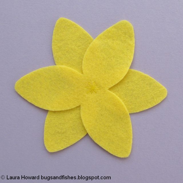 Bugs and Fishes by Lupin A Year of Wreaths March Felt Daffodils