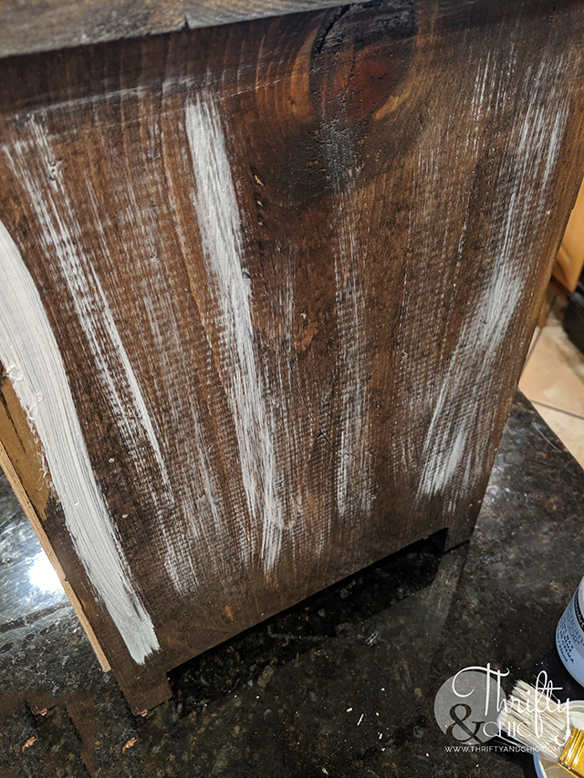 diy pie safe, easy diy farmhouse decor, diy farmhouse projects, how to make new wood look old, how to age wood, age wood tutorial, countertop pie safe, buffet decor, farmhouse dining room decor
