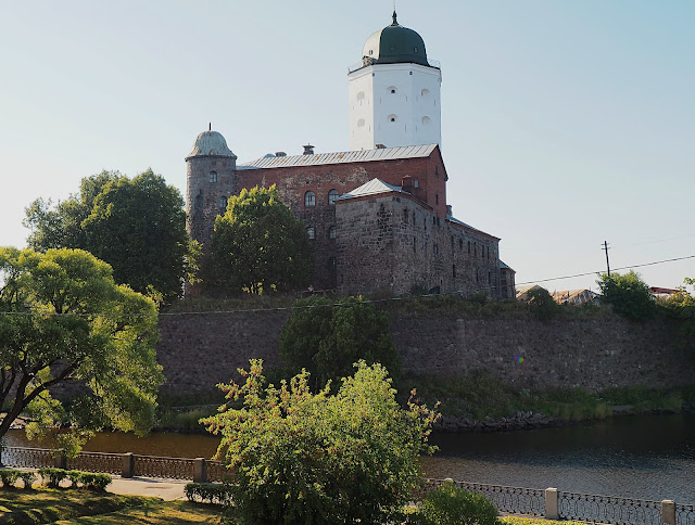 Выборгский замок (Vyborg Castle)