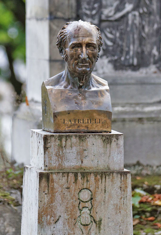 The obelisk and bust of Pierre-André Latreille over his grave 