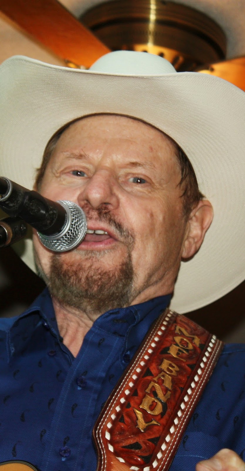 walker-report-shedding-light-on-bexar-county-singer-moe-bandy