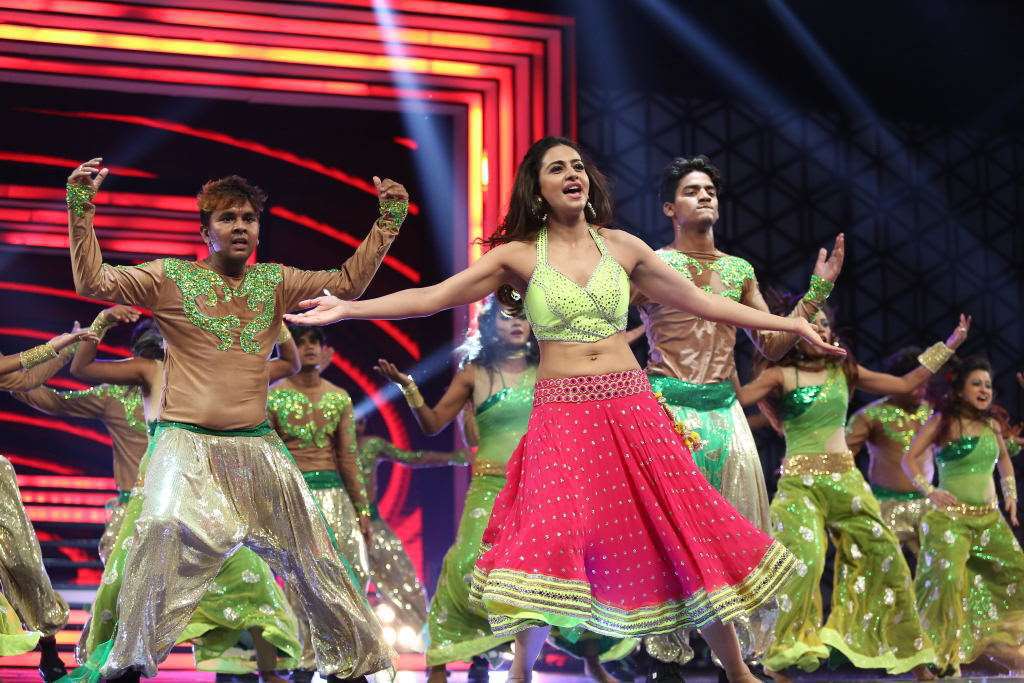 Rakul Preet Singh Dance Navel Stills In Pink Lehenga