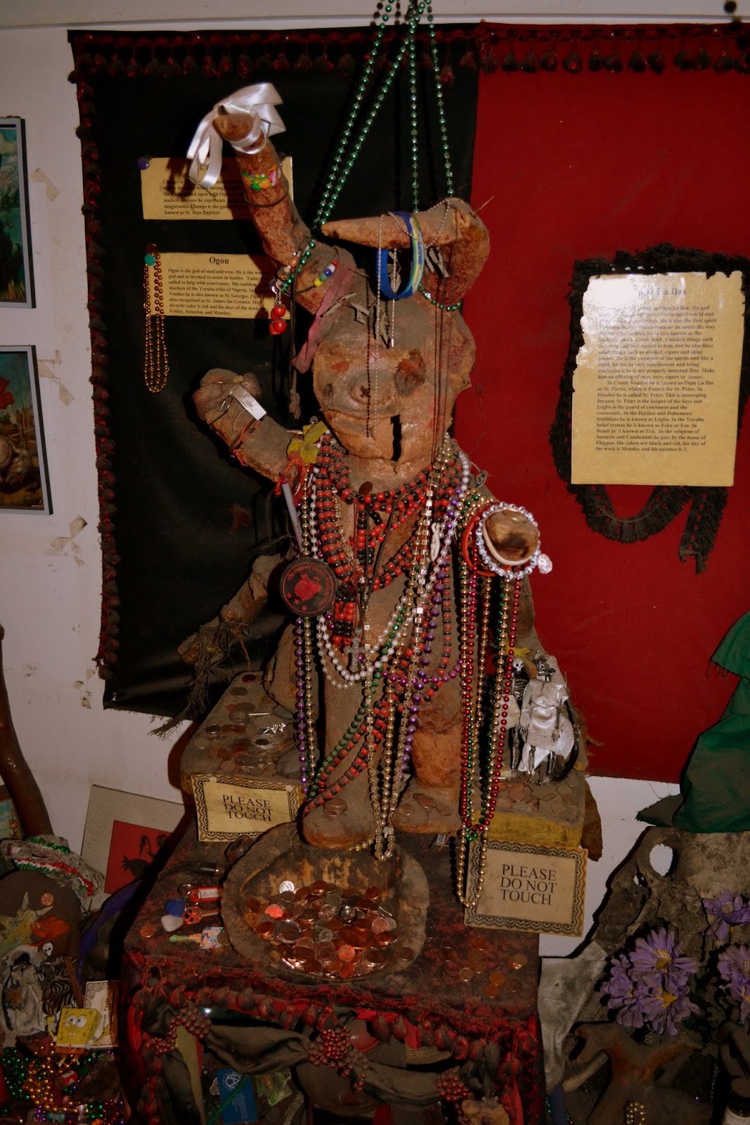 Live free or die НьюОрлеанская Вуду (New Orleans Historic Voodoo Museum)