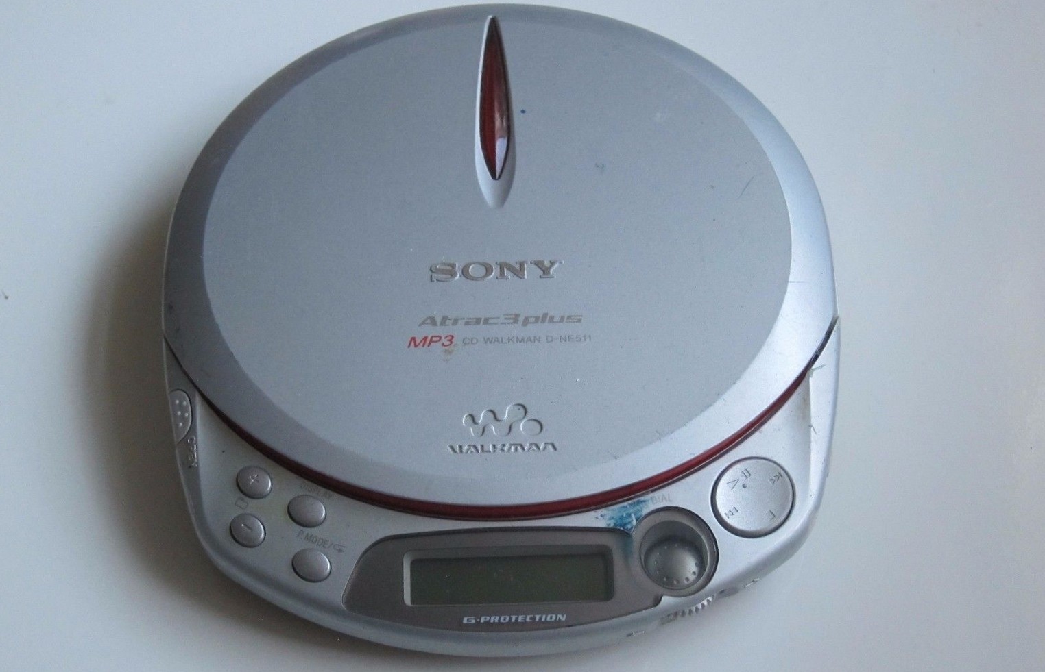 SMALL MOMENTS CUANDO EL DISCMAN MP3 CONQUISTÓ (BREVEMENTE) NUESTRAS VIDAS