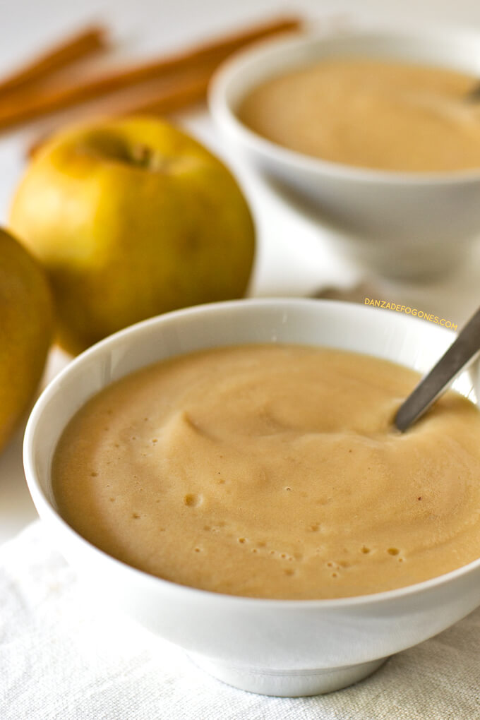 Vegan Apple Custard | danceofstoves.com #DanceofStoves #recipe #vegan Vegan Apple Custard | danceofstoves.com #DanceofStoves #recipe #vegan