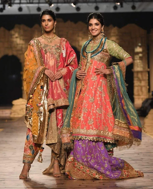 Exclusive Clicks of Famous Stars from Hum Bridal Couture Week 2020 10 Exclusive Clicks of Famous Stars from Hum Bridal Couture Week 2020