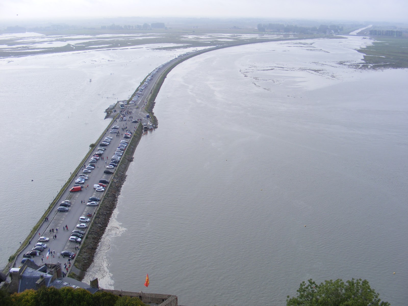 sandy-s-france-on-the-road-high-tide-at-mont-saint-michel