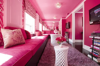 paredes rosa en sala