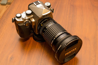 PENTAX は K マウントなので古いレンズ資産を活用できる点もメリットです