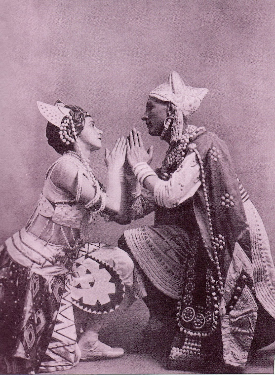 Balé: O Deus Azul (1912).