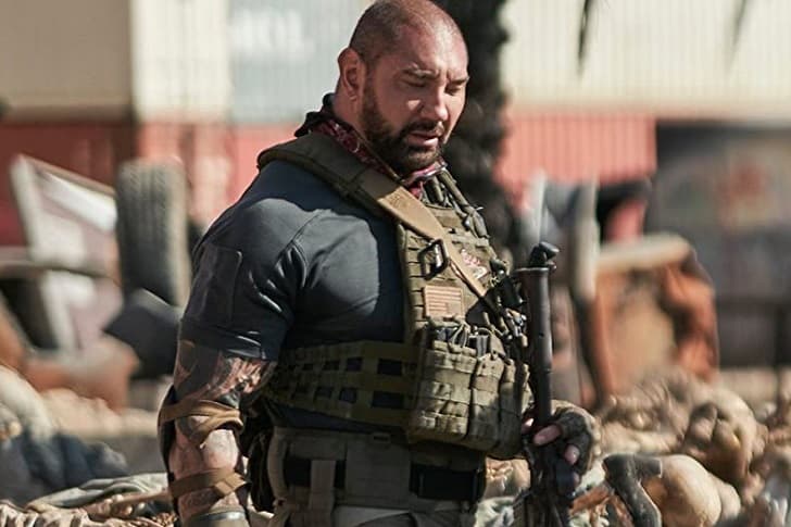 Netflix показал полный трейлер зомби-хоррора «Армия мертвецов» Зака Снайдера Netflix показал полный трейлер зомби-хоррора «Армия мертвецов» Зака Снайдера