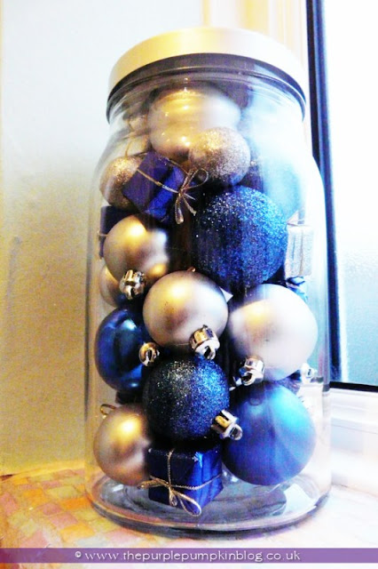 Fill A Jar With Christmas Ornaments | The Purple Pumpkin Blog