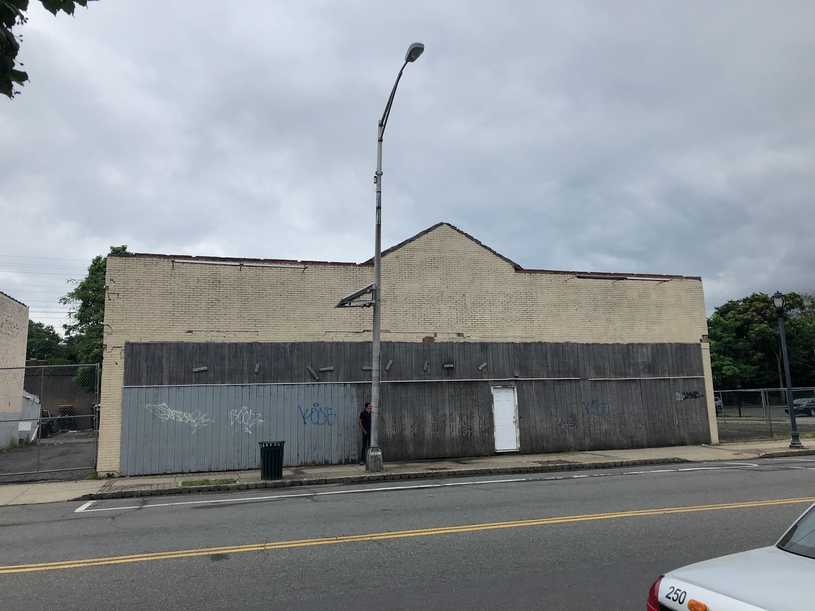 411 Main St, East Orange, NJ