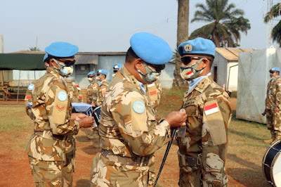 Satgas Kompi Zeni Konga XX-Q/MONUSCO Terima Penghargaan PBB