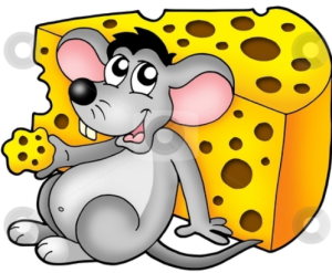 Мышонок кушает сыр