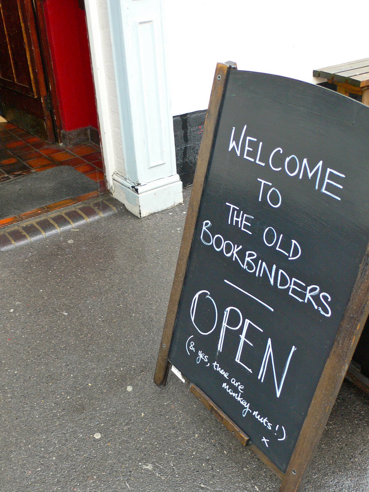 Oxford Daily Photo Old BookBinders Is Now Open