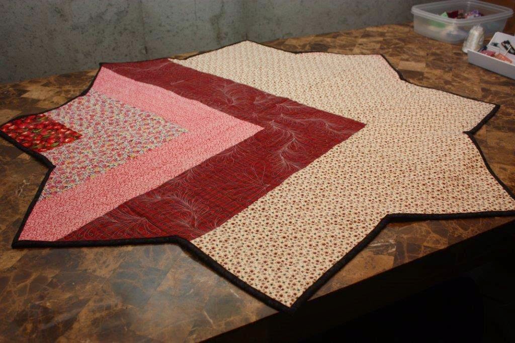 Sarah Lynn's Quilting Strata Star Table Topper, Completed