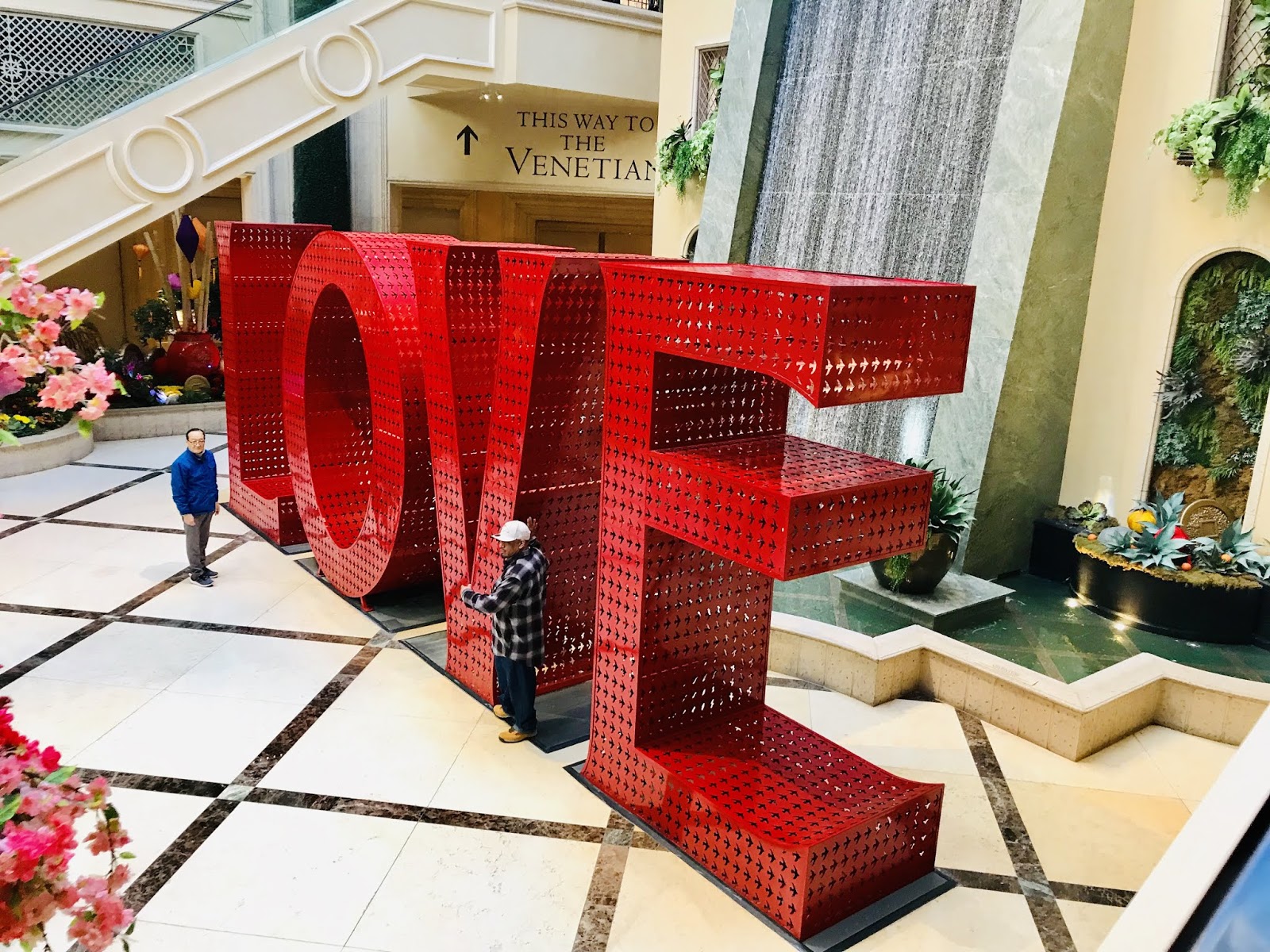 Las Vegas Spend Valentine's at the Hotel MAPLE LEOPARD