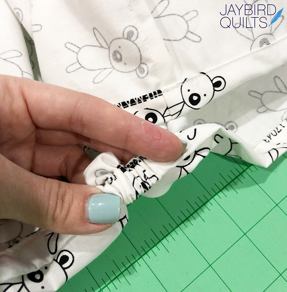 Jaybird Quilts: Fitted Crib Sheet Tutorial with French Seams