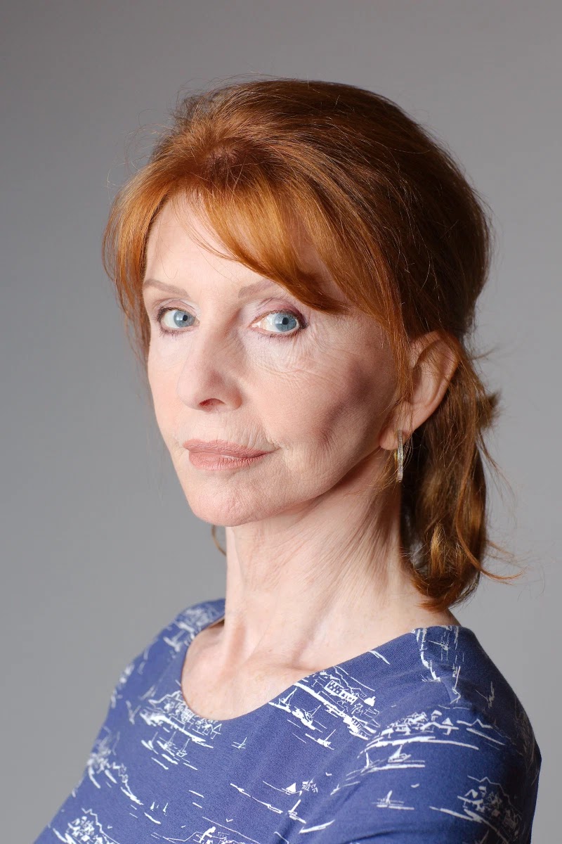 BEATLES MAGAZINE ON THIS DAY (1946) JANE ASHER IS BORN IN LONDON