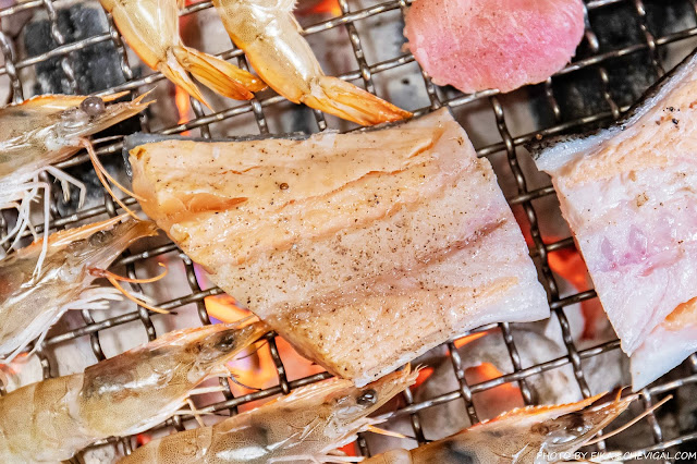 台中人氣日式炭火燒肉吃到飽！限時加價不用百元就能享有和牛吃到飽，還有比臉大牛排任你吃