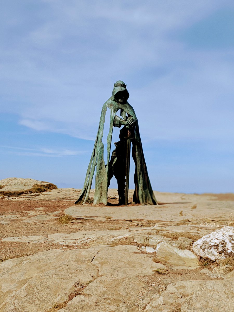 Land of Estebor Bronze Sculpture of King Arthur Stands Atop The