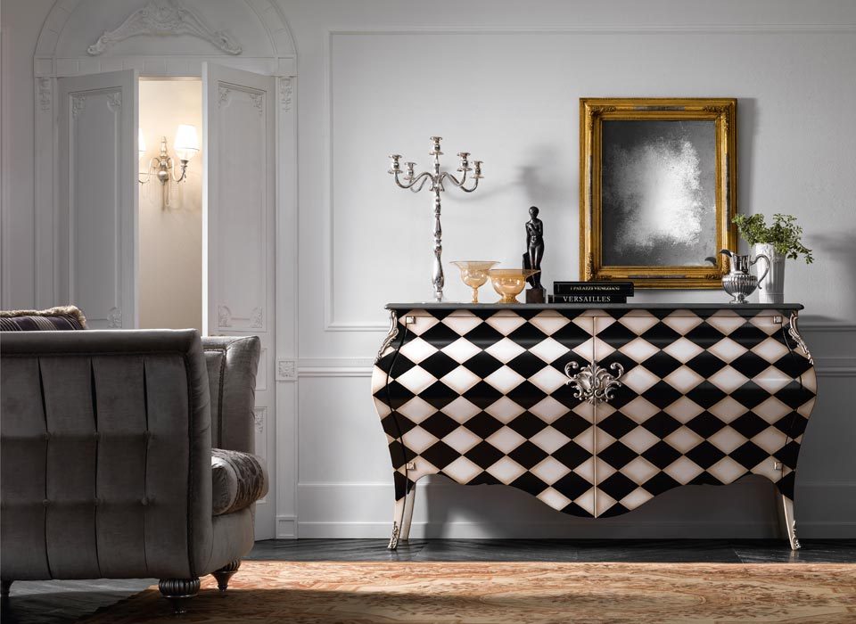 House Beautiful: Black and White and Chic All Over