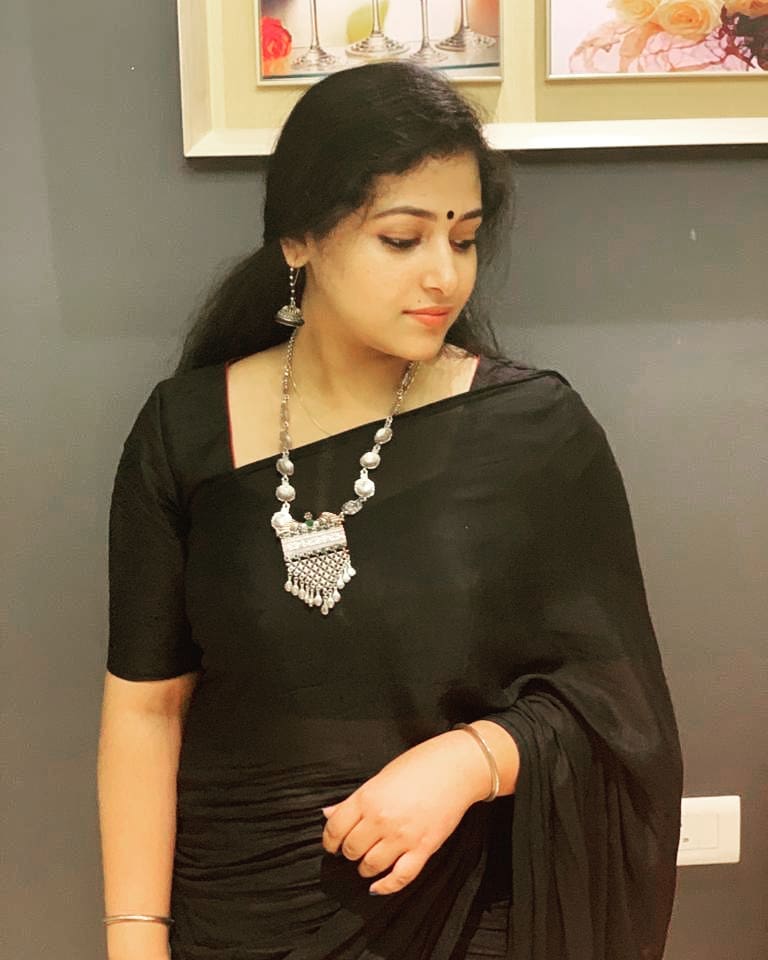 Anu Sitara in black transparent saree | Indian Filmy Actress
