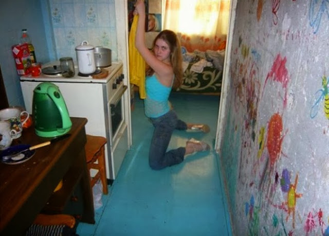 Russian dating site photos funny girl