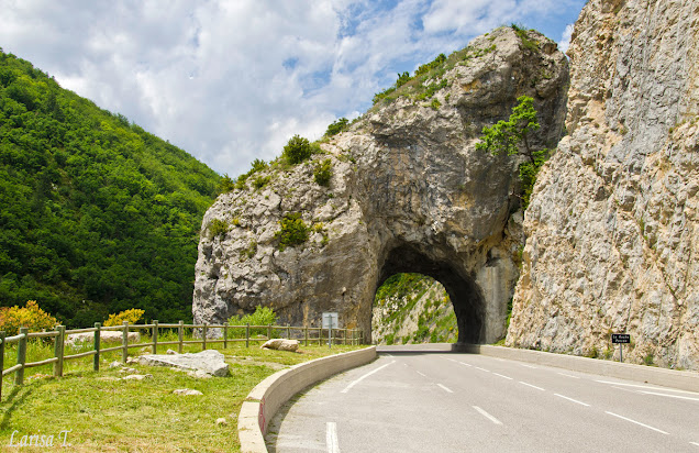 la Roche Percée Provence Franta