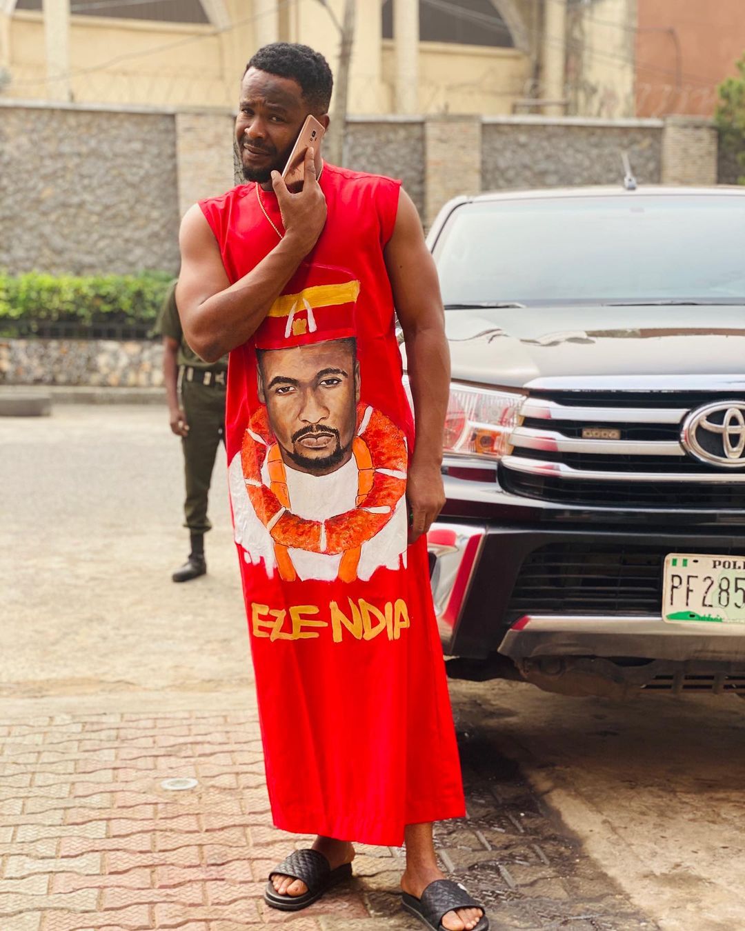 Nickname, Slangs Eze Ndi Ara, Na We Dey Here