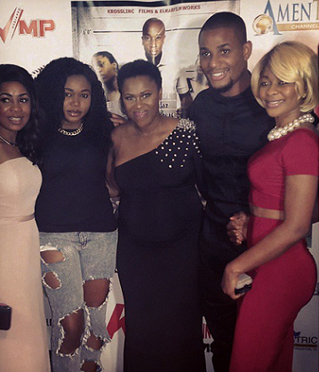 ruth kadiri ripped jeans