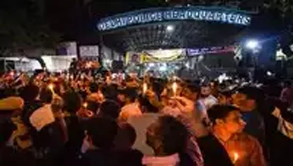  National, New Delhi, Police, Lawyers, Notice, Court, Suspension, Vehicles, Shooters, Law firm sends legal notice to Delhi Police following massive protests