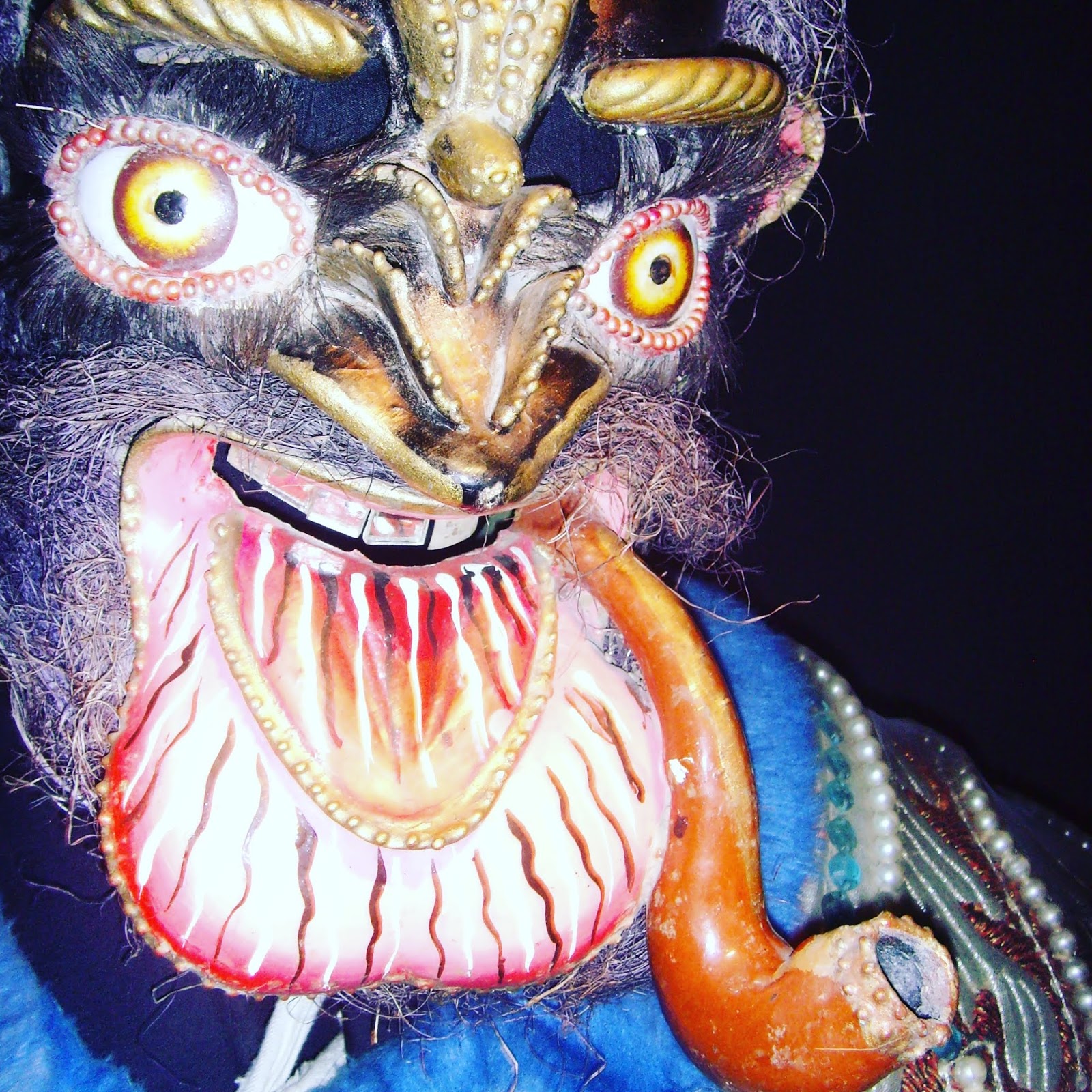 scary devil mask la paz bolivia