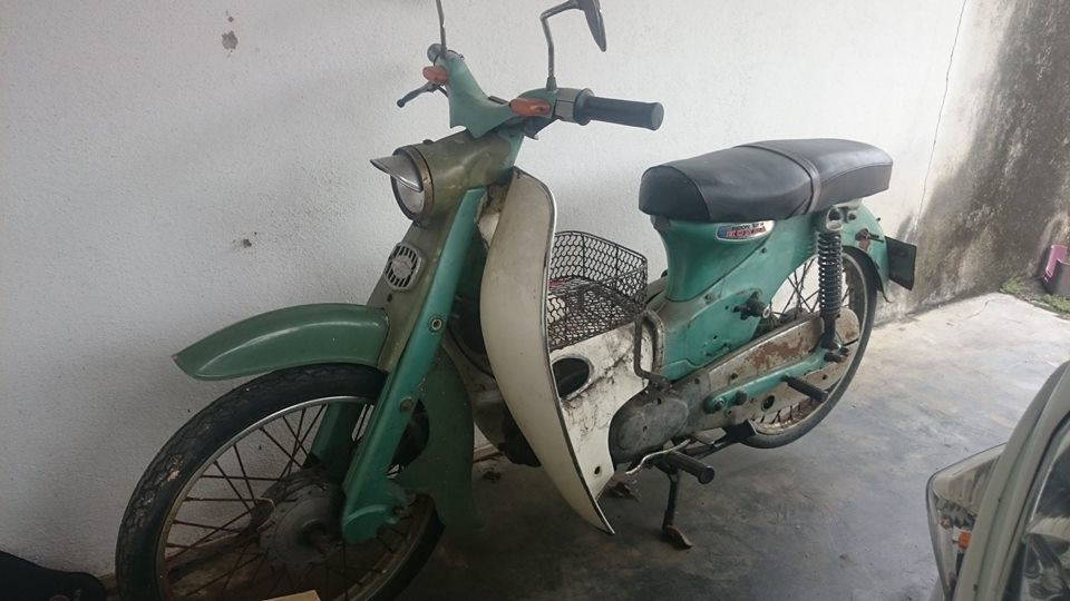 Honda c100