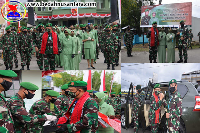 Isak Tangis Mewarnai Pelepasan Mantan Pangdam Pattimura 1 pisah%2BPangdam