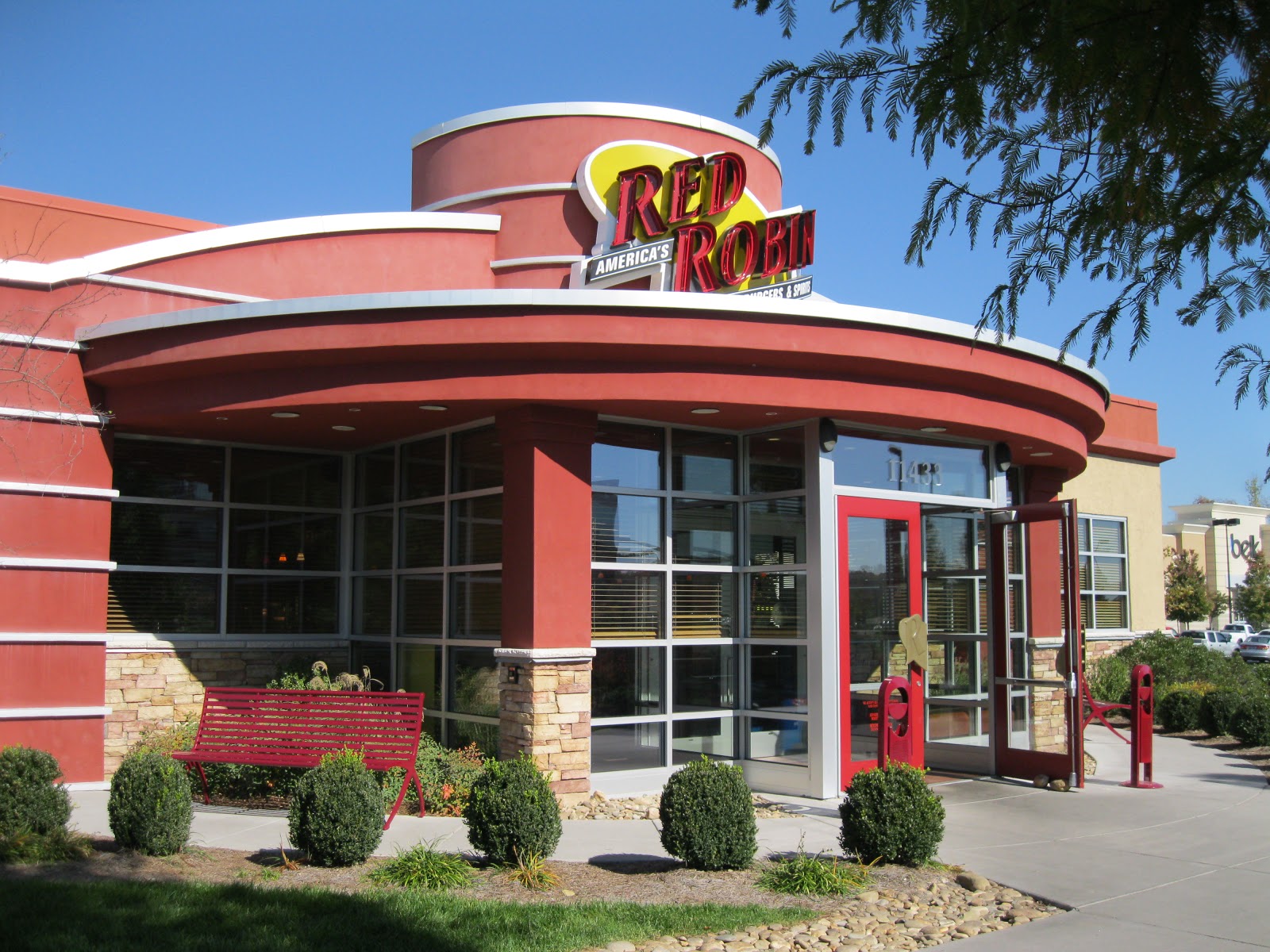 Big Daddy Dave Casual Dining Red Robin Restaurants