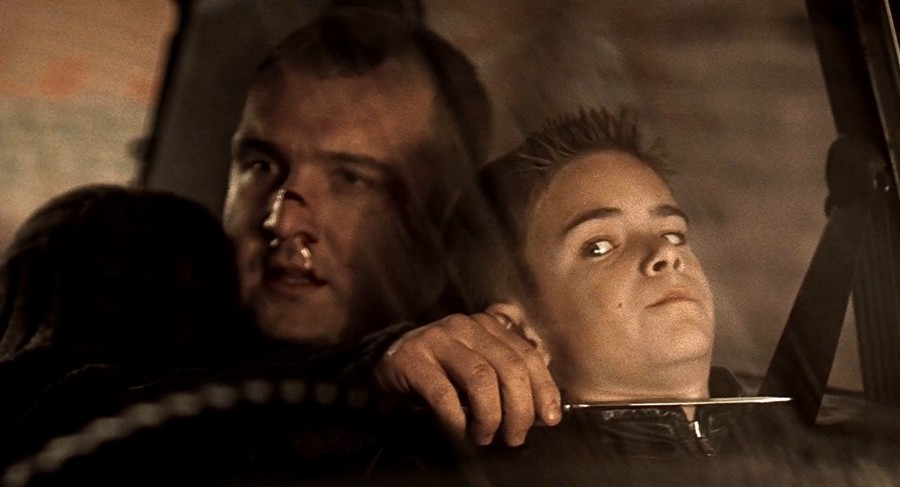 JOGOS, TRAPAÇAS E DOIS CANOS FUMEGANTES (DUBLADO/1080P) – 1998 FormatFactoryJogos%2BTrapa%25C3%25A7as%2Be%2B2%2Bcanos%2Bfumegantes.98.1080p..dual.mkv_snapshot_01.30.10.614