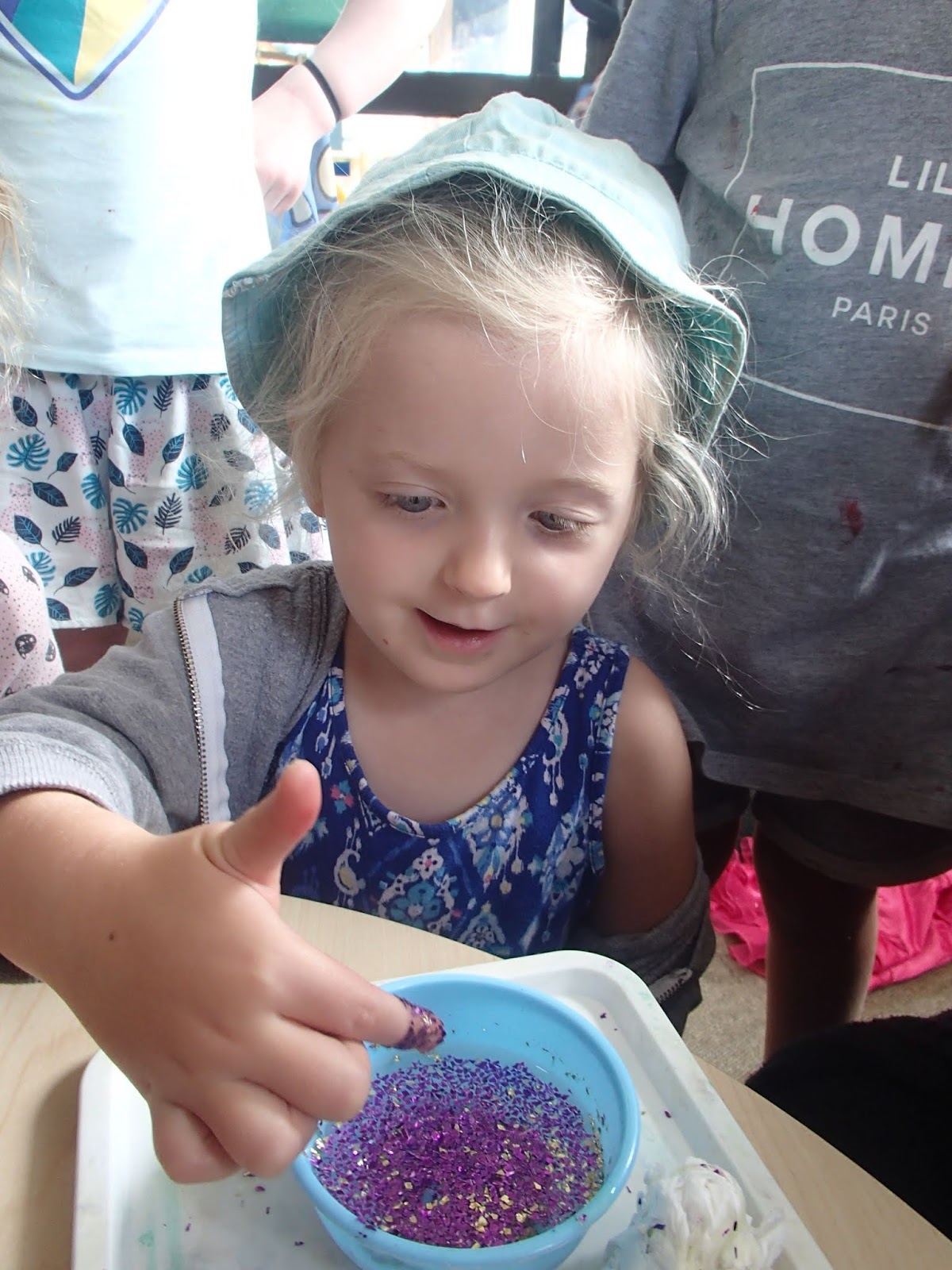 Uxbridge Early Learning Centre Blog: Washing our hands - a science